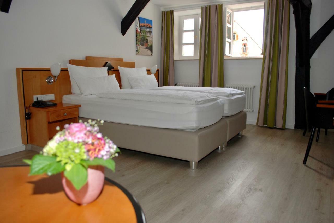 Hotel Alt Warburg Exterior foto